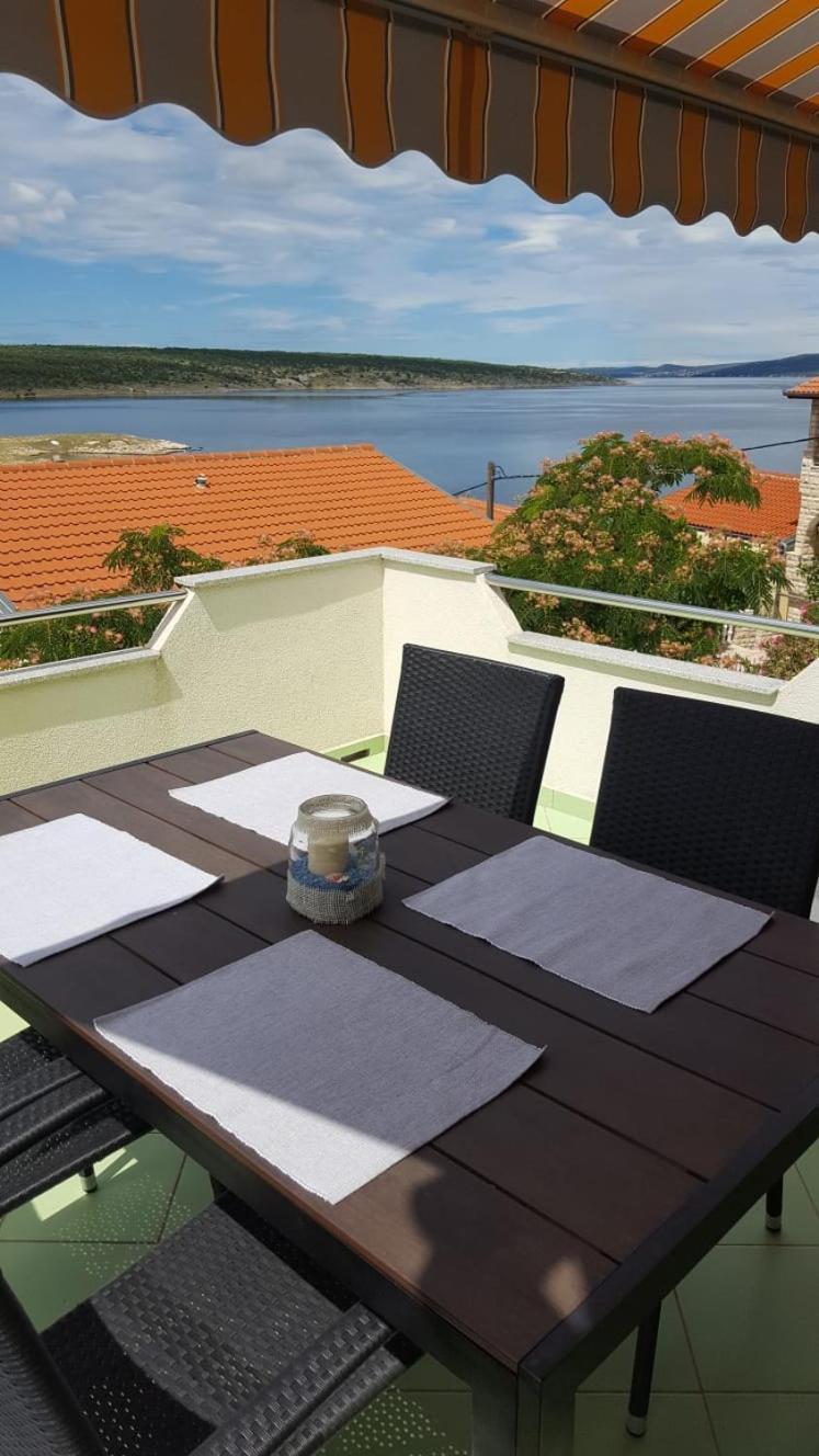Apartmani Ana - Meka Draga Obrovac Buitenkant foto