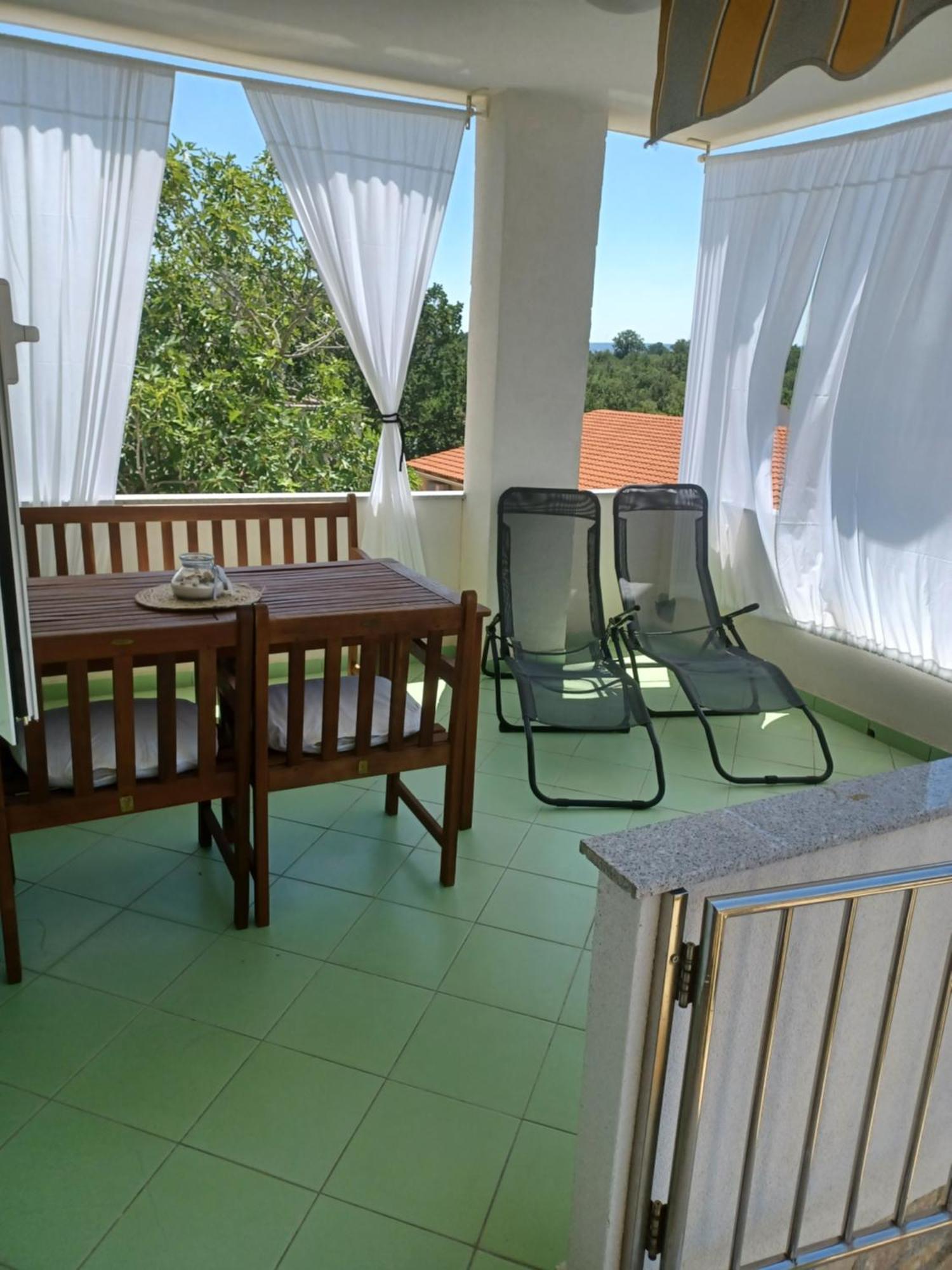 Apartmani Ana - Meka Draga Obrovac Buitenkant foto